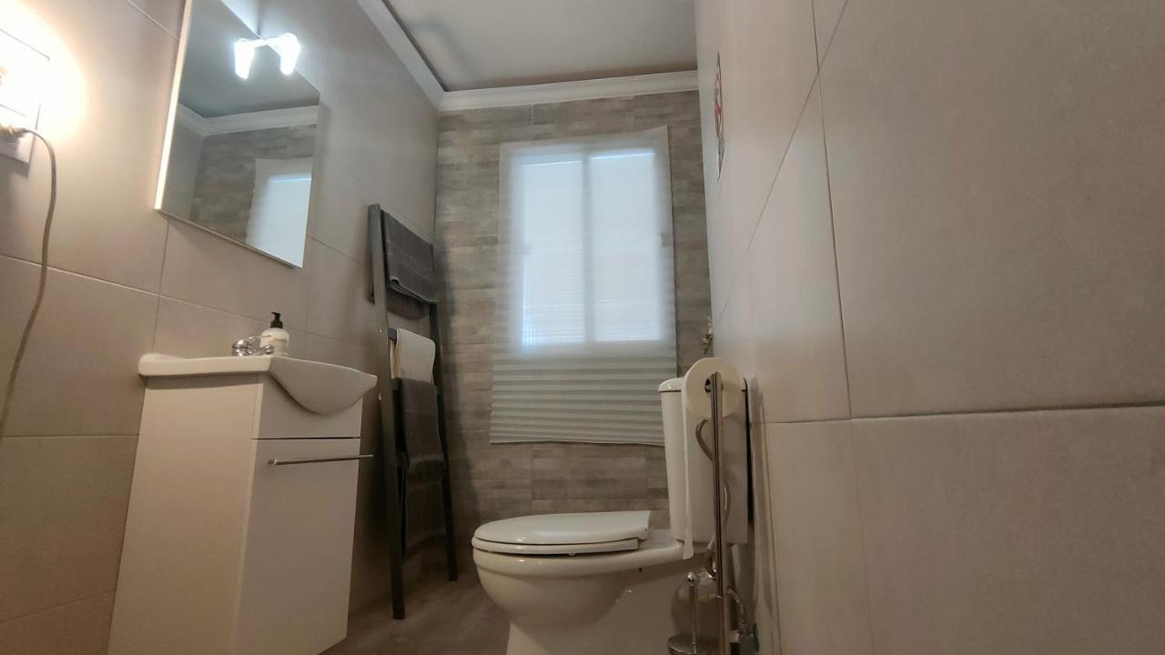 Amplio Apartamento Familiar De 3 Dormitorios En La Zubia Granada A Un Paso De La Alhambra Y Sierra Nevada エクステリア 写真